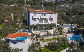 Apartment Glavina With Private Pool